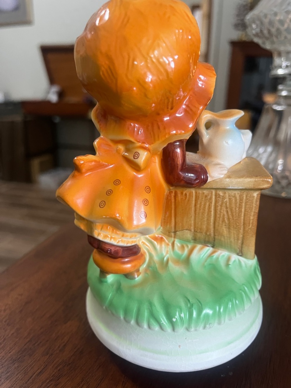 Hand-Painted Ceramic Girl Figurine with Orange Bonnet Music 🎶 Box - Picture 4 of 10